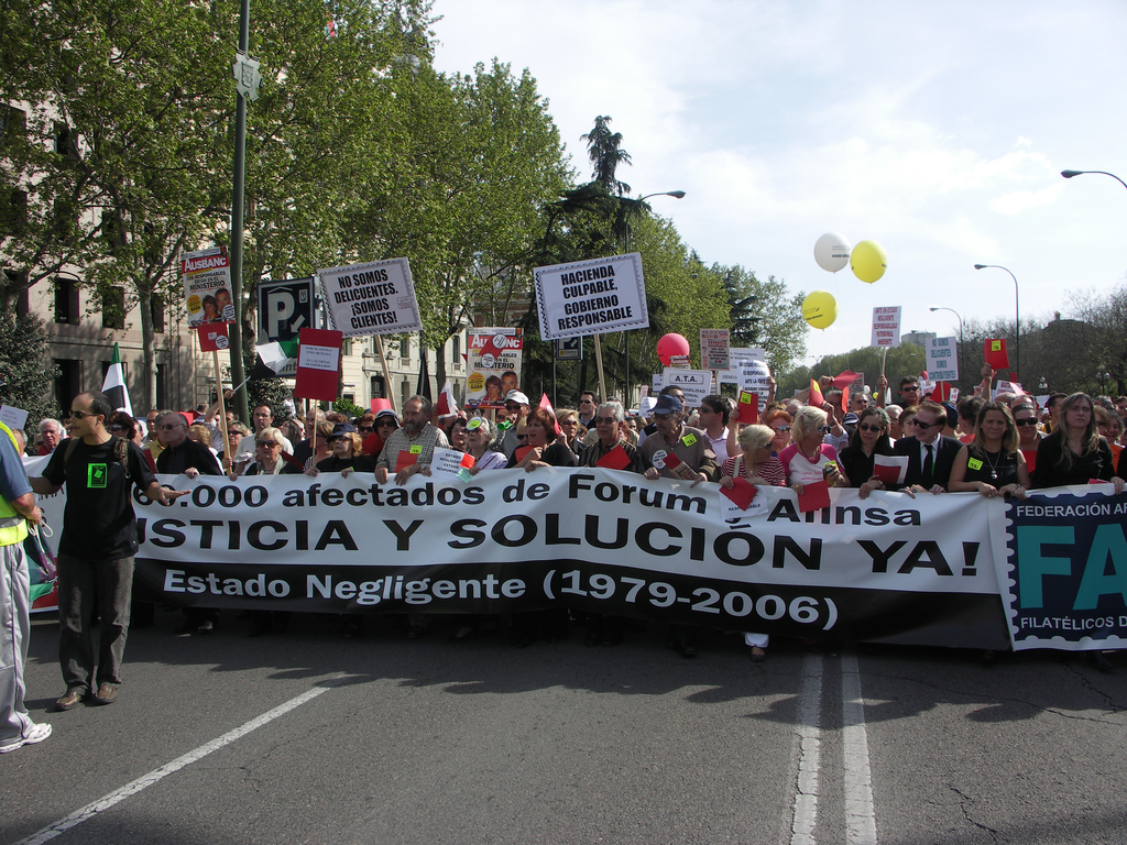 Manifestação em Madrid dos afectados pela a Afinsa e pelo Fórum Filatélico um ano depois.